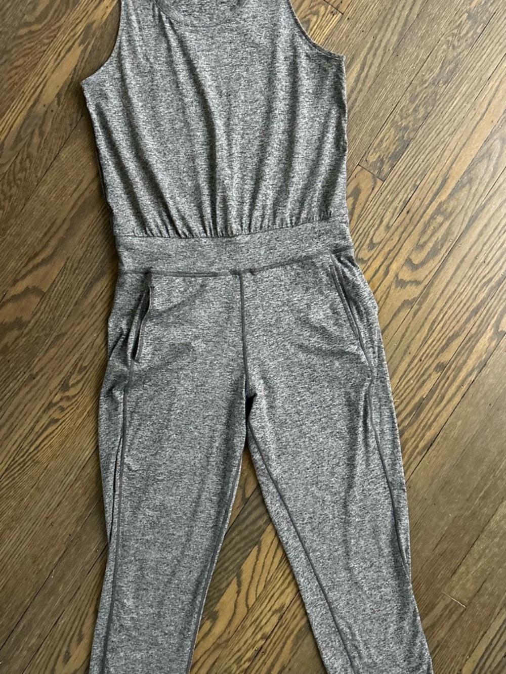 Sweaty Betty Gary Jumpsuit Medium Racerback Gray Workout Sleeveless Onesie - Picture 9 of 9